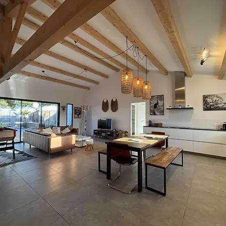 Maison Contemporaine Avec Piscine Privee A - Fr-1-246a-243 * Saint-Denis-dʼOléron